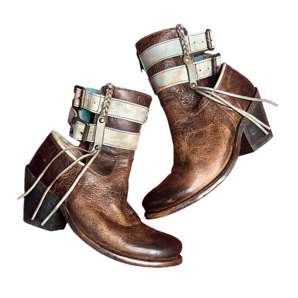 Corral Leather Western Boots - Picture 3 of 8